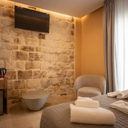 Le Quattro Perle Apartment *